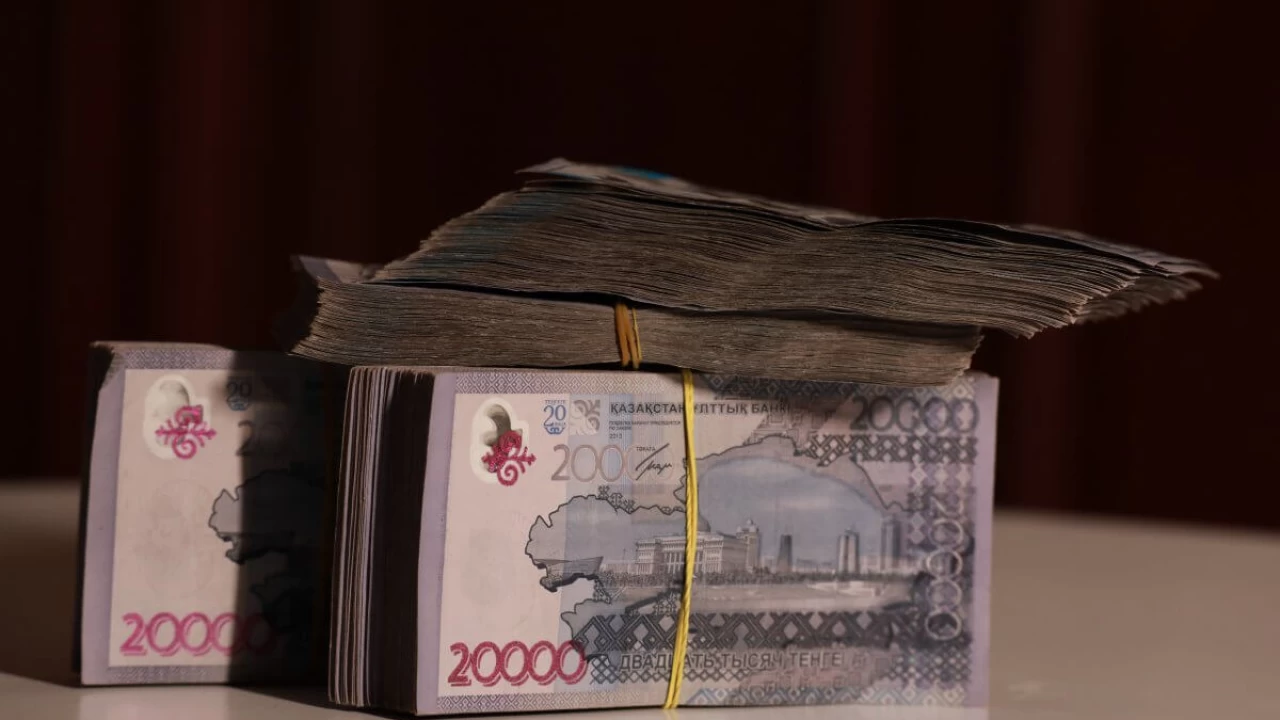 Қызылорда облысында 37 жастағы азамат ірі компаниядан 33 млн теңге жымқырған