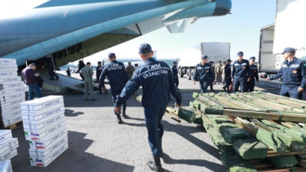Қазақстан жер сілкінісінен зардап шеккен Ауғанстанға гуманитарлық көмек жіберді