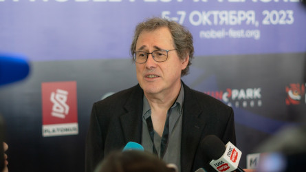 Қазақтардың бірегей ДНҚ-сы бар, оны Димаш Құдайбергеннен байқауға болады - Паскаль Майер