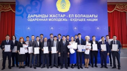 Әлемдік пән олимпиадаларының жеңімпаздары 5 млн теңгеден алды