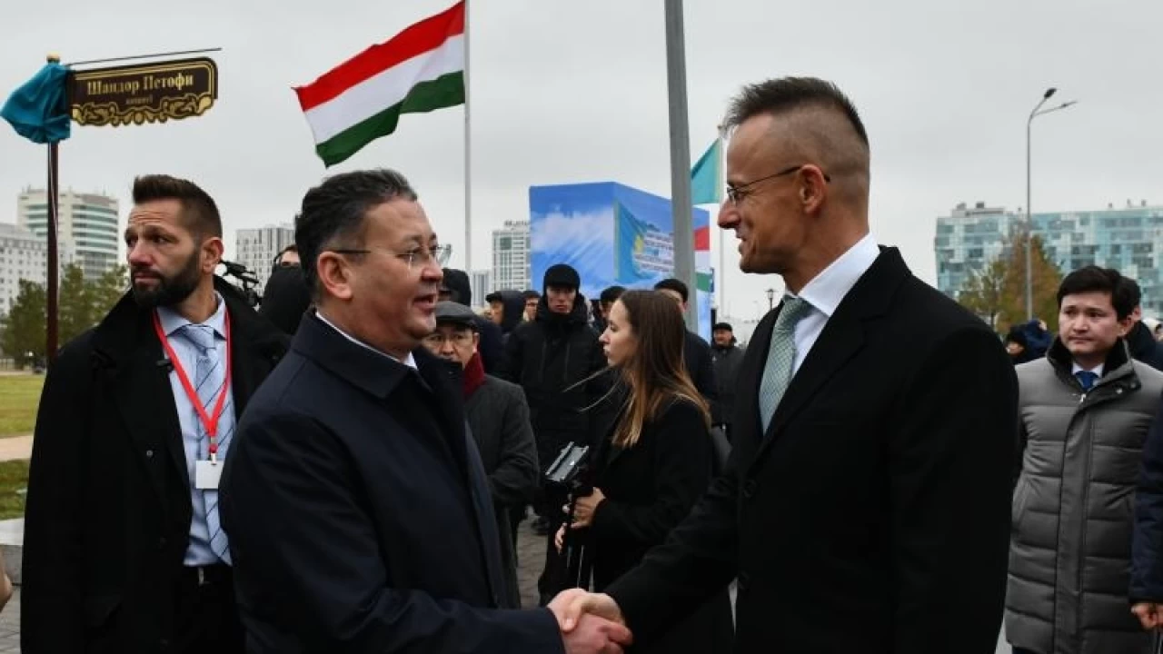 Астанада мажар ақынына арнап жаңа көше ашылды