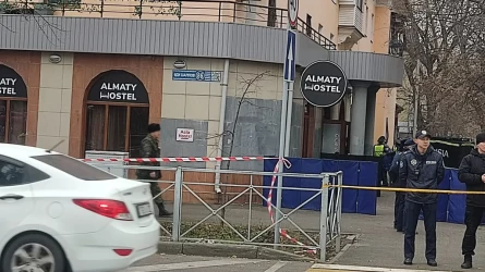 Өртенген хостел Халық банкіне тиесілі