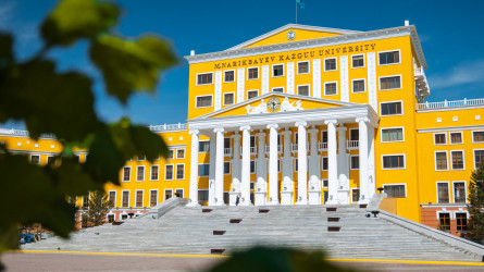 Narikbayev University-де блокчейн технологияларына арналған лекция өтеді
