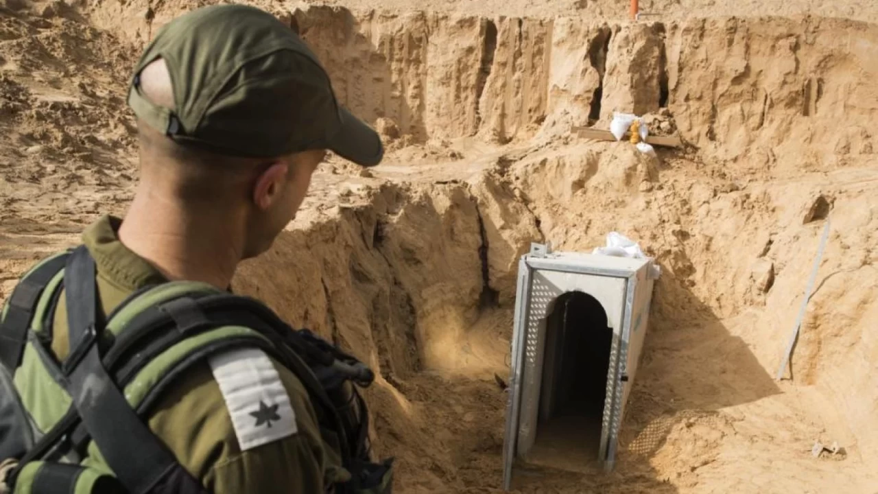 Израиль әскері Газа секторындағы жерасты туннельдерін суға толтырды