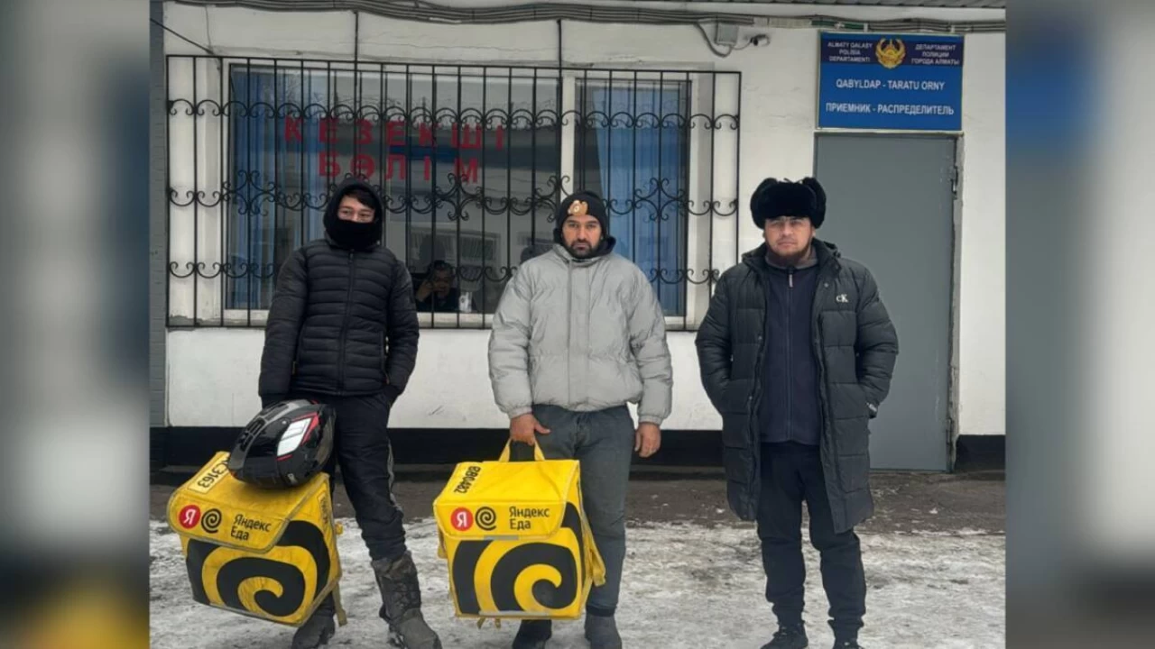 Алматыда заңсыз жұмыс істеген шетелдік курьерлер анықталды