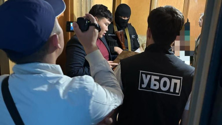 "Қыздарды жезөкшелікке тартқан": Шымкентте полицейлер үш притонды жойды