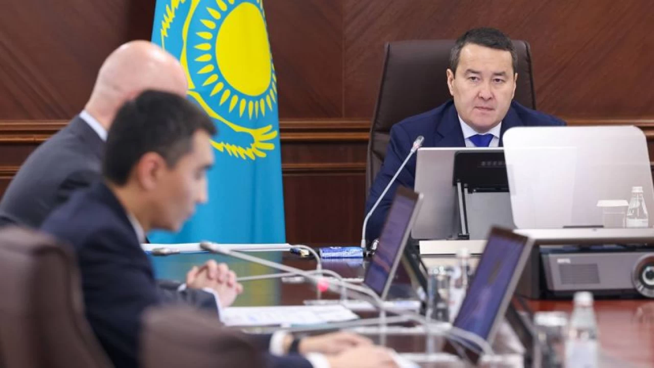 Транзиттік жүктердің ел аумағында өту мерзімі 12 күннен 6 күнге қысқарды