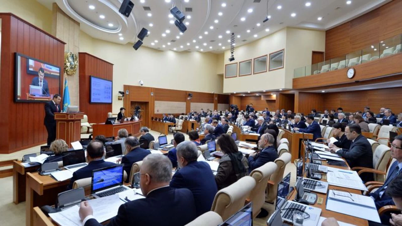 Тоқаев инфляцияны биыл кемінде екі есе төмендету керек екенін міндеттеді