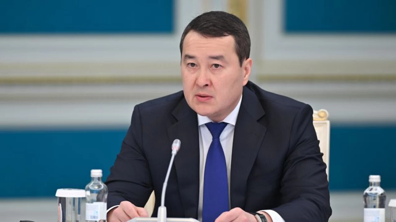 Әлихан Смайылов премьер-министр лауазымына бекітілді