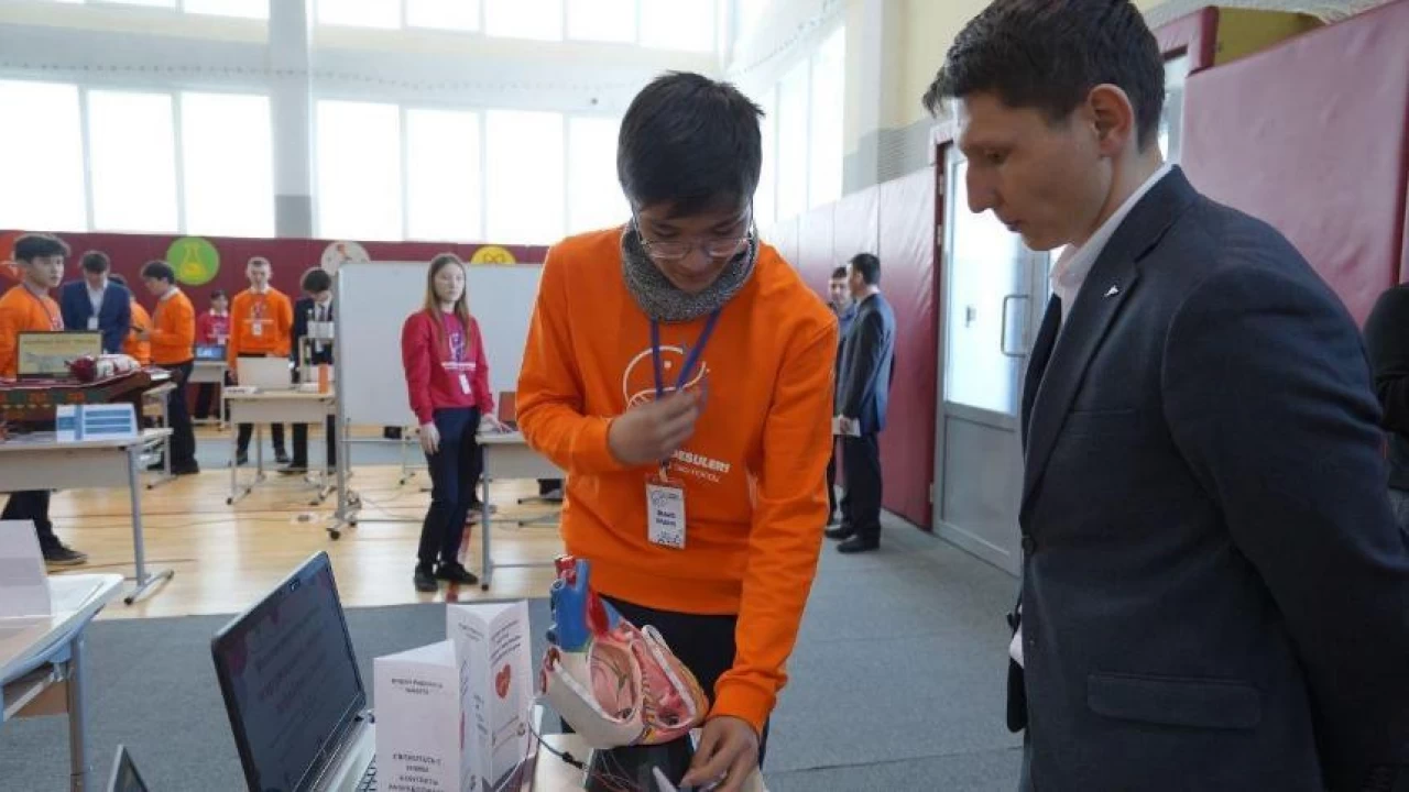 Қарағандылық оқушылар жүрек ауруын емдеуге арналған құрылғы ойлап тапты