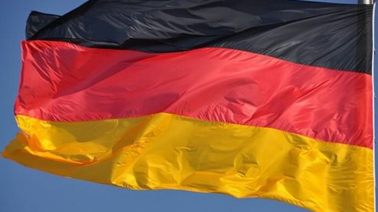 Германияда иммигранттарға қарсы жаппай наразылық басталды