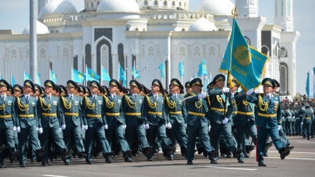 Биыл Отан қорғаушылар және Жеңіс күніне орай әскери шеру өтпейді