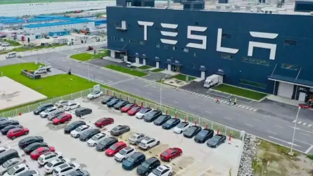 Tesla Шанхайда тағы бір гигафабрика салады