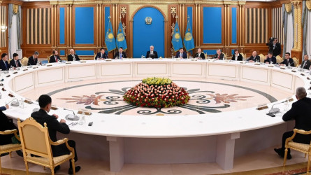 Заң жобасы қазақ тілінде талқыланып, қабылдануы керек – Мәжіліс депутаты