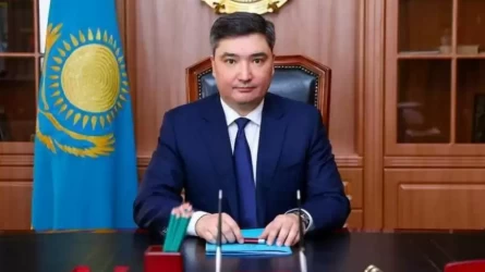 Олжас Бектенов Антикордағы қызметінен босатылып, Президент Әкімшілігінің Басшысы болды