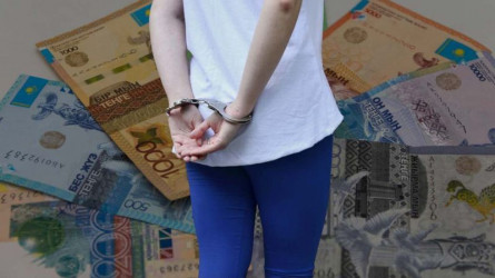 Астанада күтуші қыз зейнеткердің 2,5 млн теңгесін жымқырған