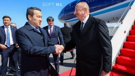 Әзербайжан Президенті Астанаға ұшып келді