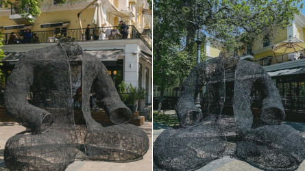 Алматыда «Қара шапан» мүсіні орнатылды