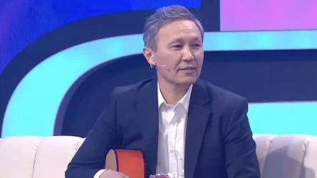 "Келіншегіме жаны ашыған шығар": Құрмаш Махан мемлекеттен екі бөлмелі пәтер алғанын айтты