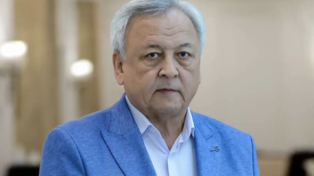 Мереке Құлкенов Қазақстан Жазушылар одағының басқарма төрағасы болып сайланды