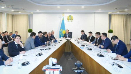 Айдарбек Қожаназаров: Дихандар банкрот болудың алдында тұр