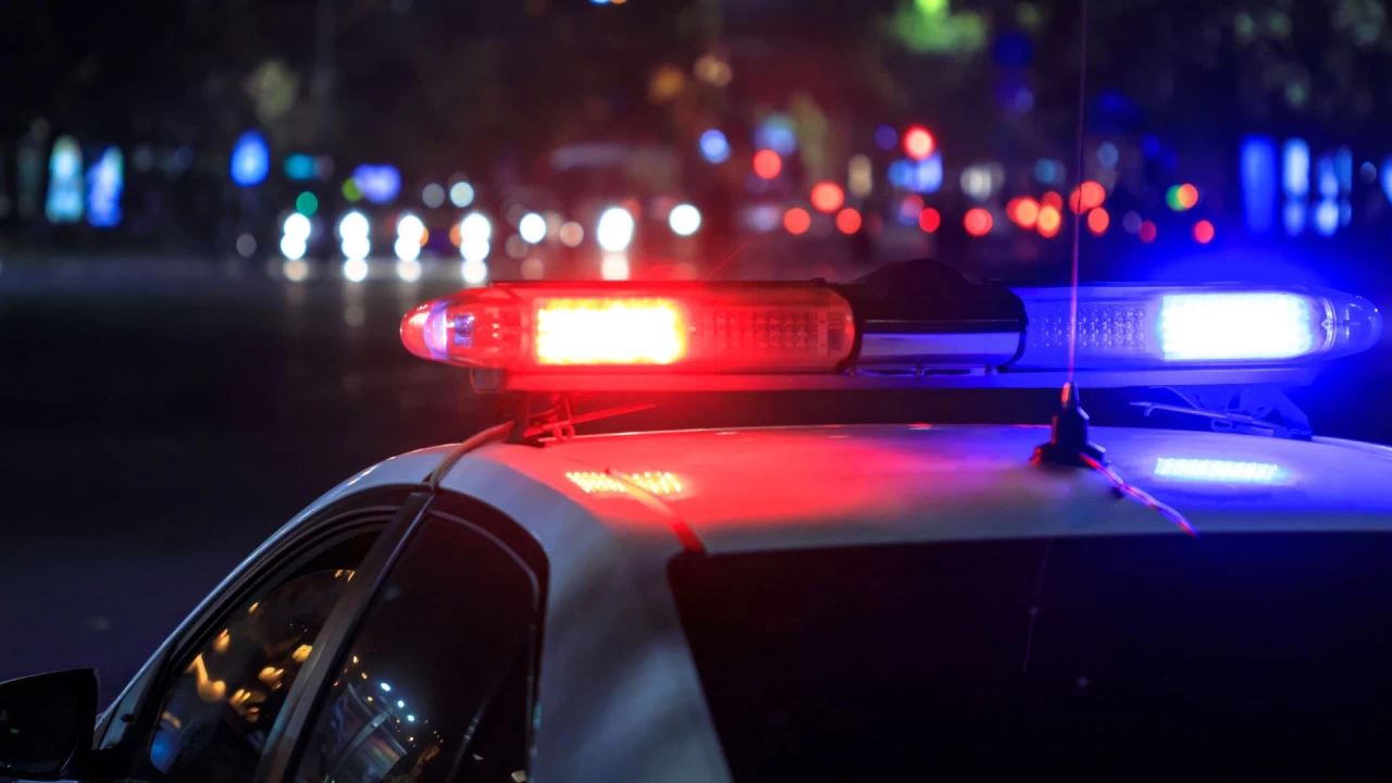 Францияда 108 полицей жараланды