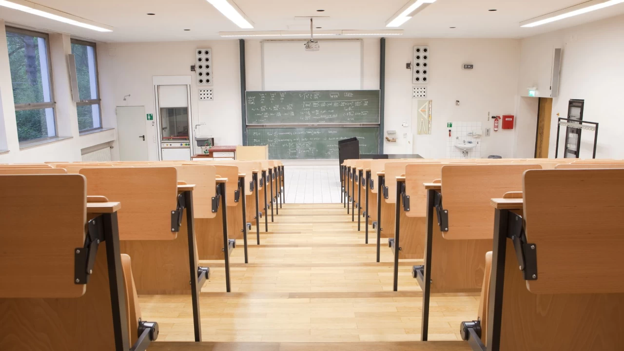 Биыл еліміздегі 19 университет шетелдегі этникалық қазақтарға 1 300 білім грантын ұсынады