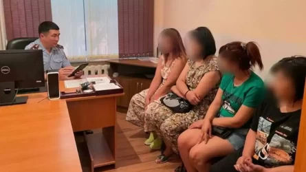 Түркістан облысында жеңіл жүріспен айналысқан 8 шетелдік қыз елден шығарылды