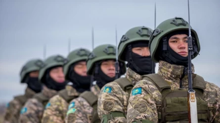 Руслан Жақсылықов: Қазақстан әскері ҰҚШҰ аясында Ресей мен Украина шекарасына бармайды