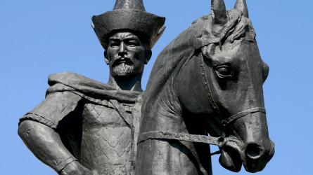 Кенесары ханның Құраны табылды - Тоқаев
