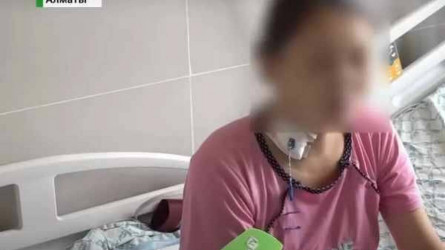 «Қазір келем деп баласын сыртынан жауып кеткен»: алматылық келіншек күтпеген жағдайға тап болды