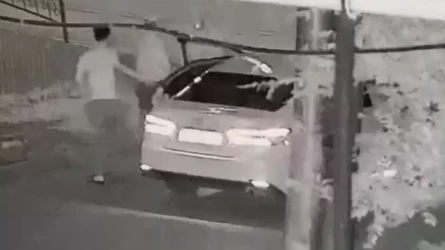 Әйелімен ұрсып қалған ақтөбелік көшеде бейтаныс адамға оқ атты