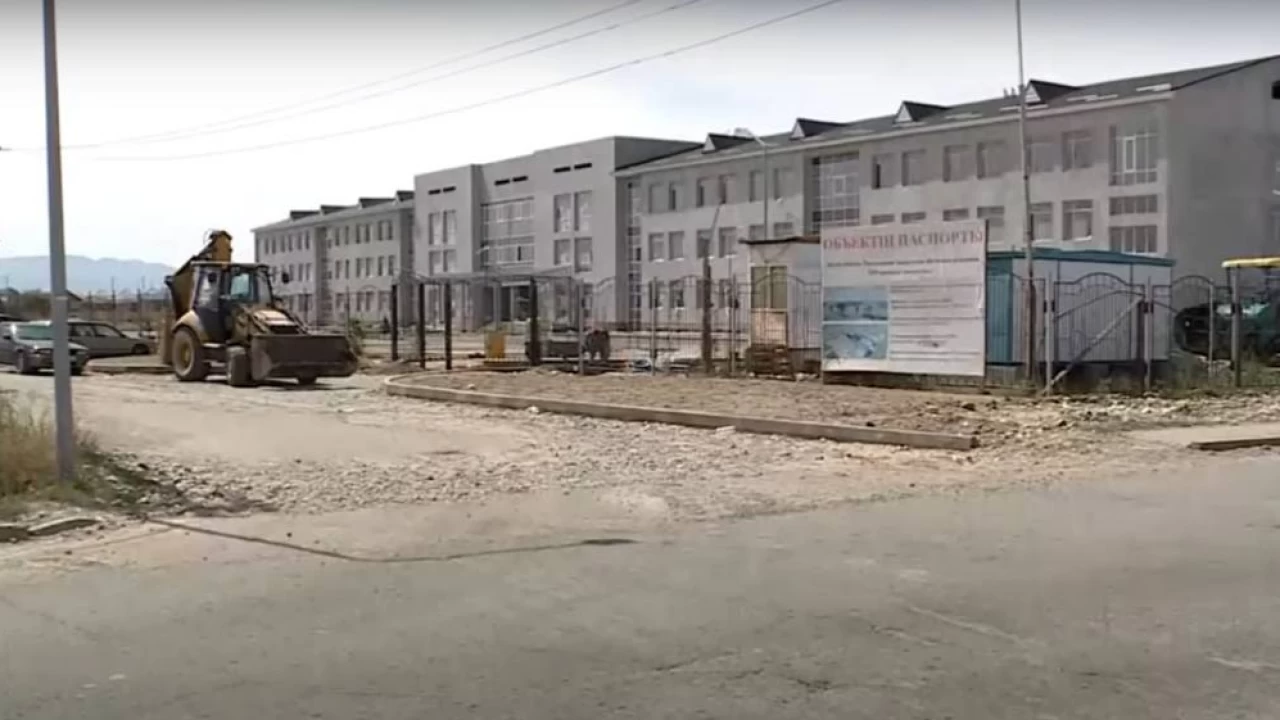 Талдықорғанда жемқорлардан тәркіленген 3,5 млрд теңгеге мектеп салынып жатыр