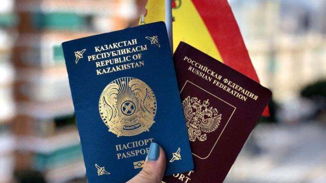 Ресей азаматтығын алған қос паспортты қазақстандық елден қуылды