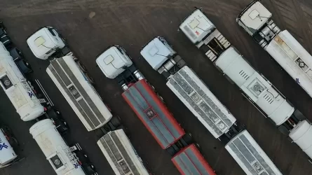 Қазақстан мен Қырғызстан шекарасында жүк көліктері шақырымдап кезекте тұр
