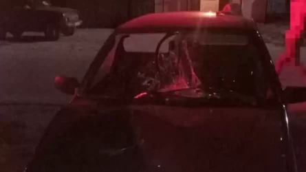 Ақтөбе облысында кәмелетке толмаған жасөспірім көлікпен адамдарды қағып, 3 жасар бала мерт болды