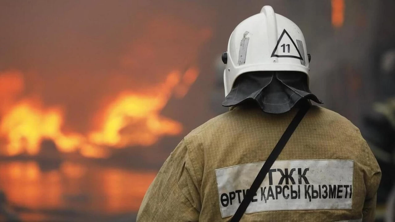 Алматыдағы Pana Inn қонақ үйінен өрт тұтанды
