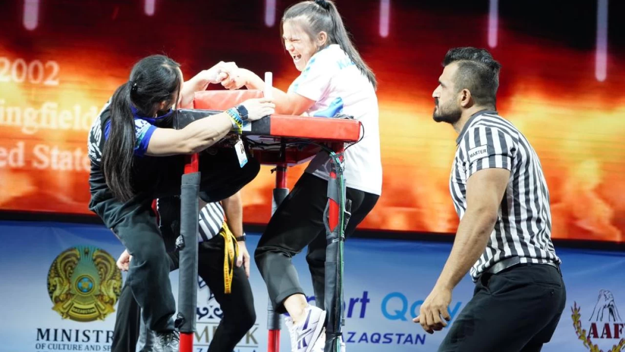 Қазақстан құрамасы қол күрестен әлем чемпионатында 23 медаль жеңіп алды