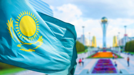Ешкім сырттан келіп, Қазақстанды көркейтіп жібермейді – Қасым-Жомарт Тоқаев