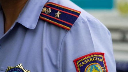 Қорғаста бір топ жас жігіт төбелескен: оқиға орнынан тапанша табылды