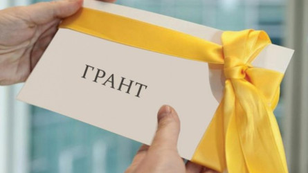 Қазақстанда 2037 жылдан бастап оқуға түсу үшін грант бөлінбеуі мүмкін