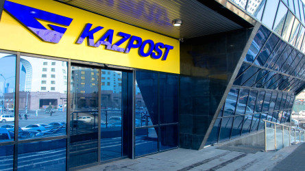 Қазпоштаның 4 мың қызметкері 20 мың теңге жалақыға күн көріп отыр