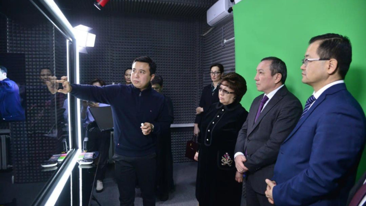 Абай университетінде «Digital Projector» инновациялық зертханасы ашылды