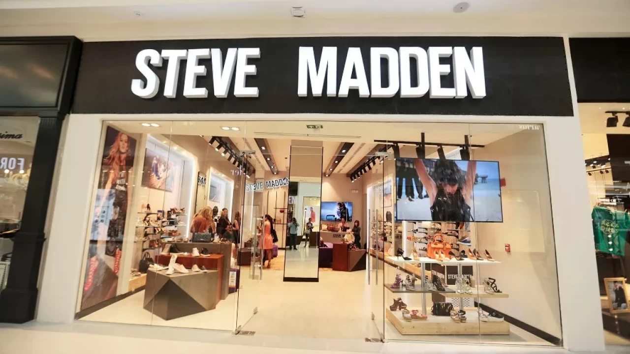 Победа Трампа подтолкнула Steve Madden к переносу производства из Китая