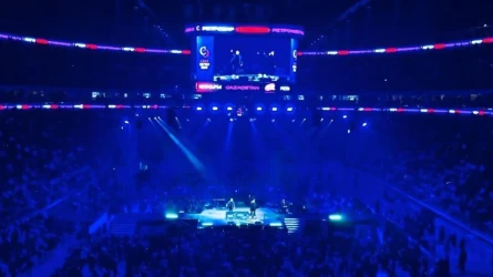 12 000 астаналық көрермен бірге ел Әнұранын шырқады