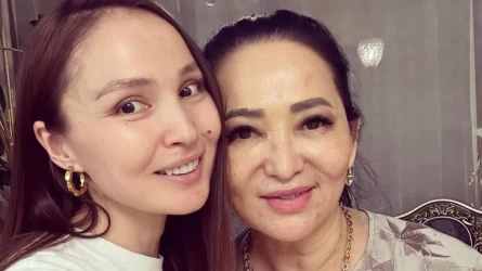 «Salaýat aıtyńdar»: Gúlzıra Aıdarbekova dіnı keńes bergen oqyrmanyna ashýlandy