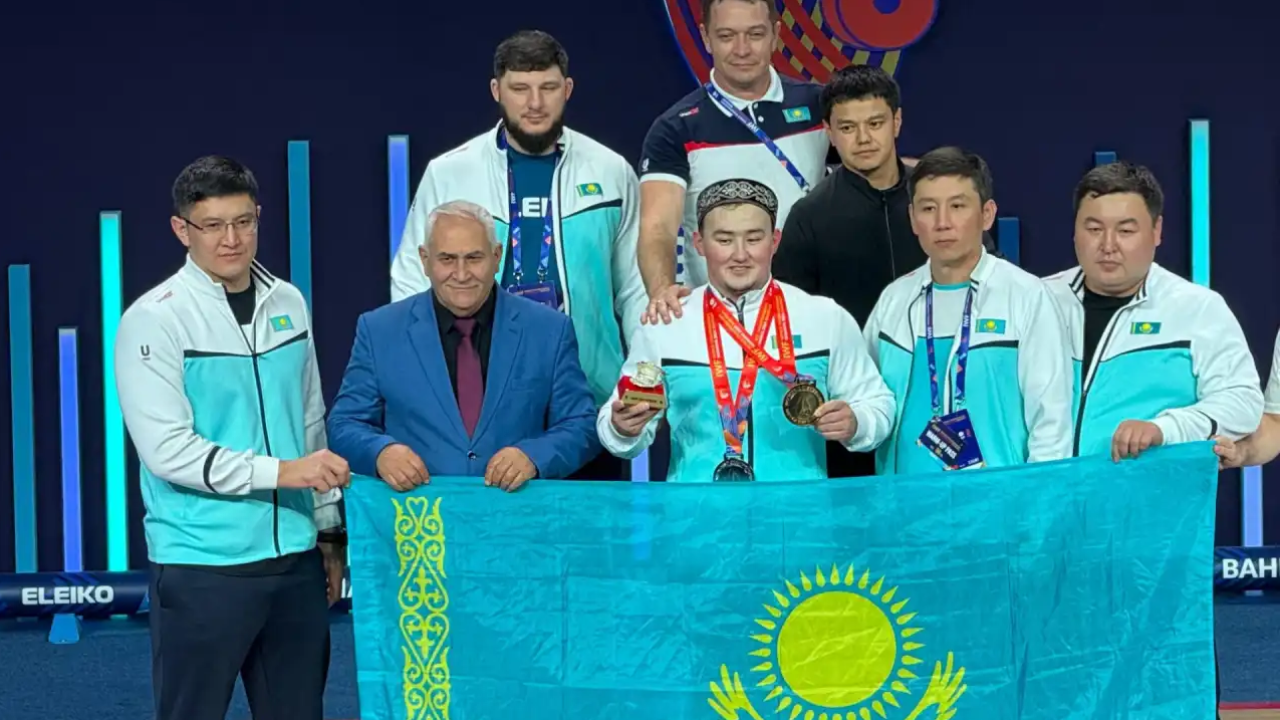 Әлем чемпионатында ауыр атлеттеріміз медаль саны бойынша ТОП-3 ілікті