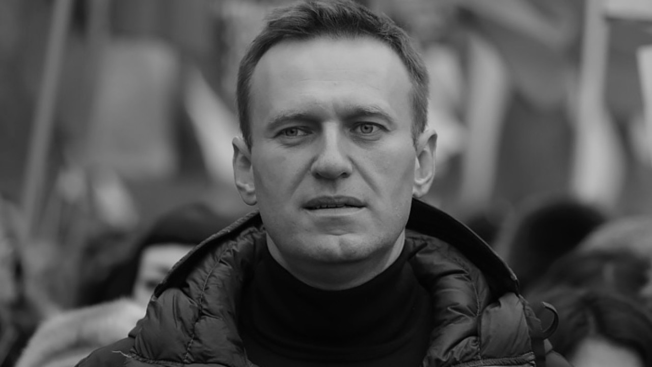 Саясаткер Алексей Навальный түрмеде қайтыс болды