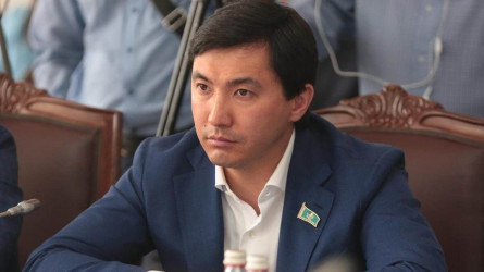 Қайрат Құдайберген шындықты анықтау үшін тағы детектор қолдануды сұрайды
