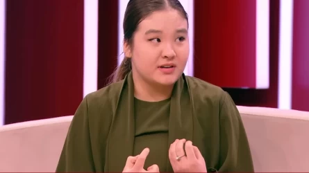 «Әкеме несие алғыздым»: 19 жастағы алматылық қыз бұрынғы жігіті зорлағанын, артынша миллиондап қарызға батырғанын айтты